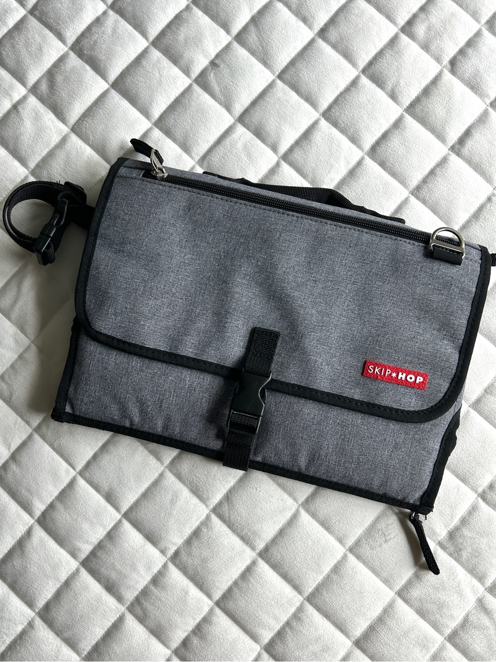 Skip Hop Portable Baby Changing Station